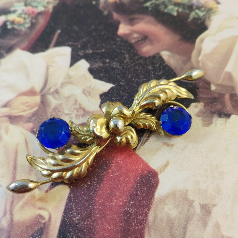 Sterling Silver and Blue Brooch - Picture 12 of 16